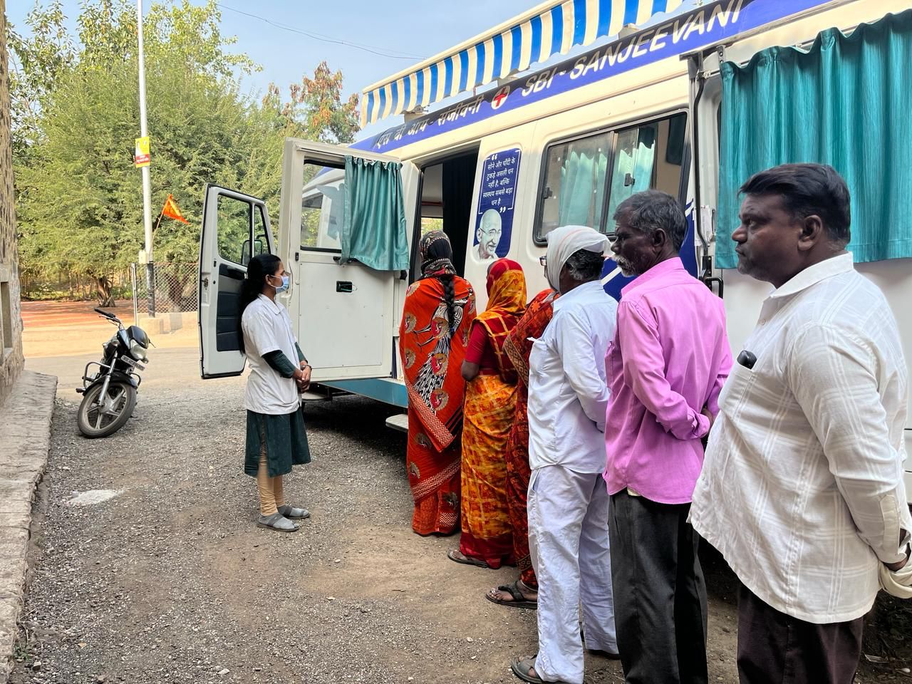 SBI Sanjeevani Clinic on Wheels – Nandurbar